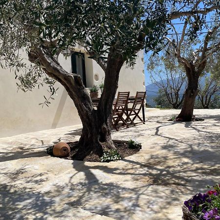 Petra & Elia Villa Megala Chorafia ภายนอก รูปภาพ